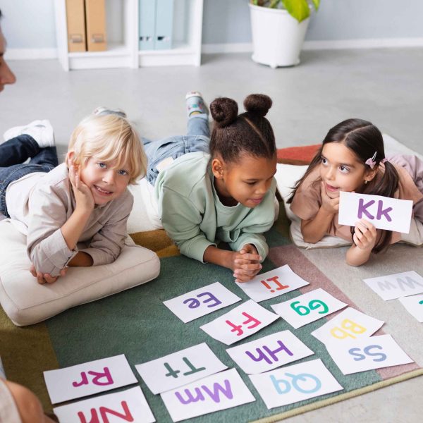 A quel âge devrais-je inscrire mon enfant à des cours d’anglais ?